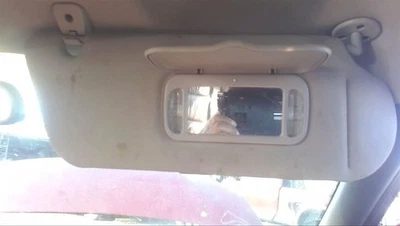 Parasol derecho pasajero con iluminación compatible 02-07 RENDEZVOUS 26937783 Foto 1 de 4