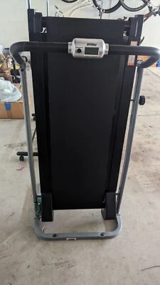 Cinta de correr manual 190 con inclinación de 2 niveles y volantes gemelos Foto 1 de 2