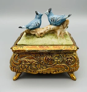 Portagioie musicale vintage ottone ceramica filigrana ottone uccellini blu Dr Zivago F3 - Foto 1 di 6