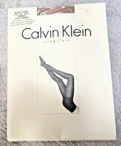Calvin Klein Pantyhose Infinite Sheer Style 705 Size D Medium 2/Irregulars NIP - Picture 1 of 3