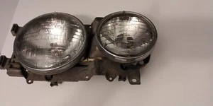 77-85 Mercedes 123 300CD RIGHT PASSENGER Headlight Assembly LE 1657AP 1305543067 - Picture 1 of 11