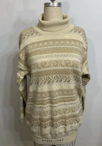 Suéter Vintage Cuello Alto Fair Isle Dorado Mediano - Imagen 1 de 9