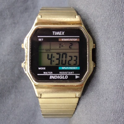 Men's TIMEX Gold Digital Watch w/ New Battery - Works Great! -b016 - Image 1 of 4