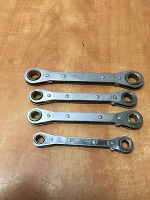 Juego de llaves de extremo de caja de trinquete S-K TOOLS EE. UU. métricas 9 mm 10 11 12 13 14 15 17 mm Foto 1 de 4