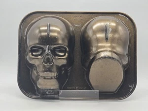 Nordic Ware 3D Skull Cake Pan Mold 9 Cups/2.1 Liters Halloween Spooky Baking - Picture 1 of 19