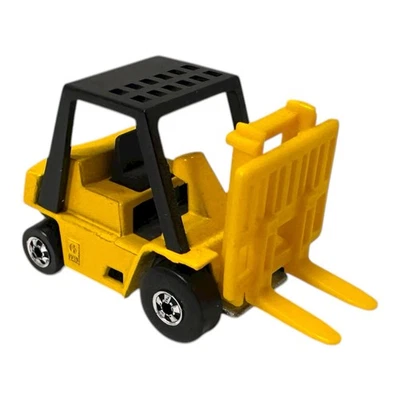 Lot Of 4 Vintage Hot Wheels 1979 CAT Caterpillar Construction Vehicles Yellow - Image 1 of 4