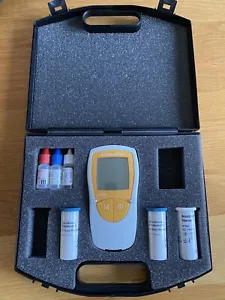 Accutrend Plus Cholesterol glucose Meter + Expired strips & Case - Picture 1 of 5