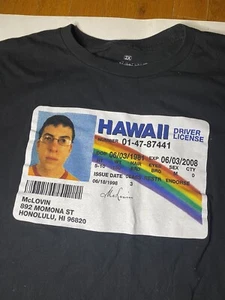 Nuova T-Shirt Uomo Superbad McLovin Hawaii Licenza 2022 Nera - Taglia XXL - Foto 1 di 4