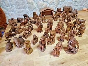 42 Teile Krippenfiguren aus Holz geschnitzt 10-17 cm Handarbeit geschnitzt - Bild 1 von 9