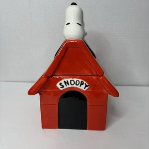 Snoopy Red Dog House Ceramic Cookie Jar RARE NEW Peanuts MUST HAVE - Picture 1 of 10