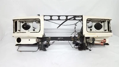 Soporte de núcleo de radiador Spur II 6,8 corte delantero OEM 1991 Rolls Royce Silver Spur Foto 1 de 4