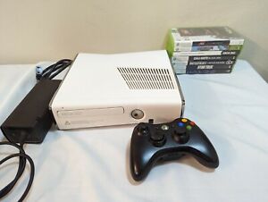 Microsoft Xbox 360 Slim S 4GB White Console w/  6 Games & Controller  RARE