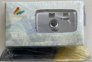 Mini Style 35mm Compact Camera COMPLETE IN BOX Focus Free Flash Sealed - Picture 1 of 3