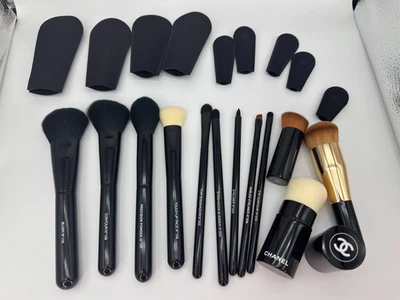 Chanel 12pc Makeup Brush Set – Foundation, Blush, Contour, Eyeshadow