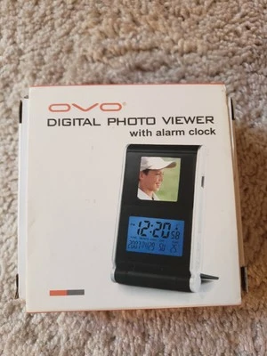 New OVO Digital Picture Photo Viewer Frame Alarm Clock Memory For 60-100 Photos - Image 1 of 4