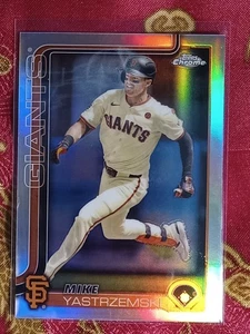 Mike Yastrzemski 2025 Topps Chrome REFRACTOR #40 San FRancisco Giants parallel - Picture 1 of 1