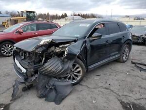 CX-9      2016 Front Spindle/Knuckle 2557896