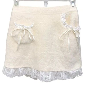 Kawaii Coquette White Lace Trim Mini Skirt with Built-In Shorts & Ribbon - Picture 1 of 11