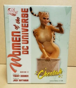 CHEETAH BUST BY DC COMICS, WOMEN OF THE DC UNIVERSE SERIES 2 (UNOPENED) - Picture 1 of 7