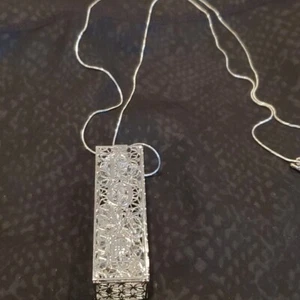 Love Anhänger in Silber mit Kette - Bild 1 von 2