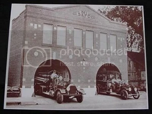 Santa Ana Fire Trucks Fire Station No 1 Vintage Sepia Card Stock Photo 1930s - Bild 1 von 1
