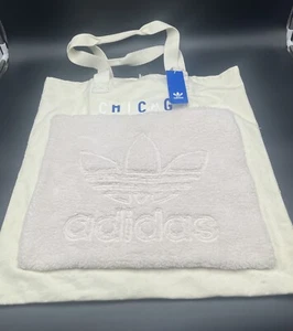 Adidas große Canvas Tasche mit Fleece Tasche Chicago Print - Bild 1 von 5