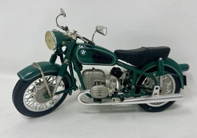 Vintage TootsieToy 1960 BMW R60-2 Green 3303 DieCast Model 1:10 No Box 1997 - Image 1 of 4