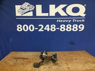 INTERNATIONAL 7400 FOOT PEDAL 3315028 - Image 1 of 4