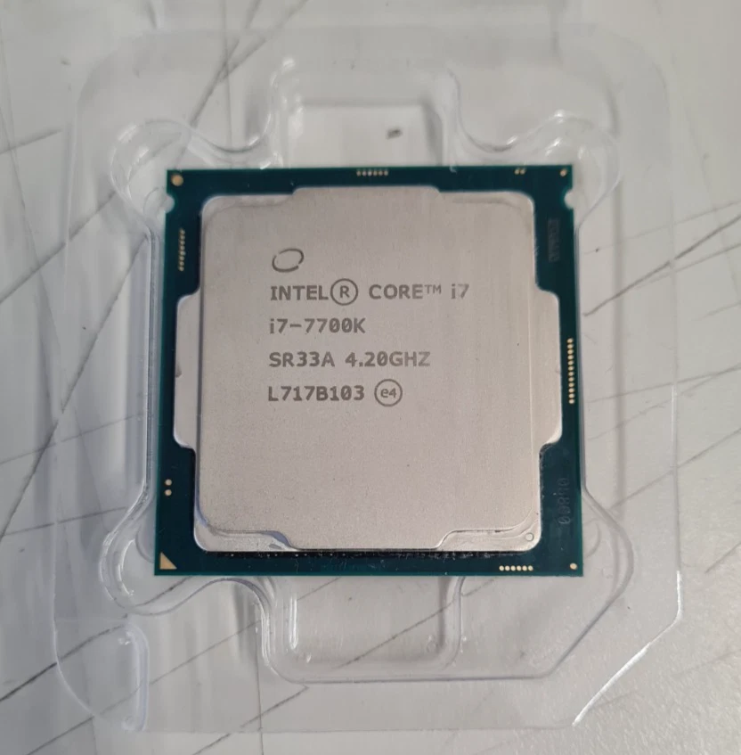 CPU 7700k+rog s270h +Kingston 3333mhz 8gb*2 CPU 7700k+rog s270h +Kingston 3333mhz 8gb*2 CPU 7700k+rog s270h +