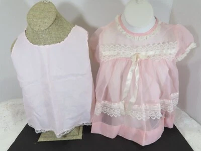 Vestido de encaje rosa vintage para bebé o muñeca C8331 Foto 1 de 4