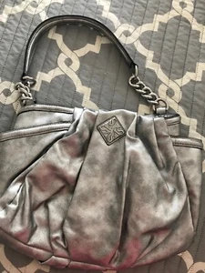 SIMPLY VERA WANG weiche HANDTASCHE Handtasche KETTEN 2 Seitentaschen + Innentasche GEBRAUCHT - Bild 1 von 12