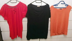 ✼ Marken Bekleidungspaket Kleiderpaket Sommer Damen 3 x T -Shirt Bluse ✼ - Bild 1 von 1