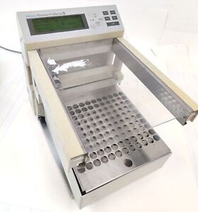 Waters Fraction Collector WFC III with 17mm x 120 Vials Rack for HPLC