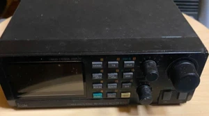 Icom IC-R100 Broadband Receiver - High Quality Wide Range Amateur Radio receiver - Picture 1 of 5
