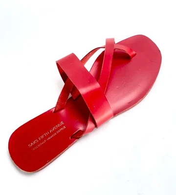 Sandalia Plana Saks Fifth Avenue Hecha en Italia Tanga Gruesa Cuero Rojo EE. UU. 9 Foto 1 de 4