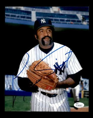 Luis Tiant JSA Coa Hand Signed Yankees 8x10 Photo Autograph - Image 1 of 3
