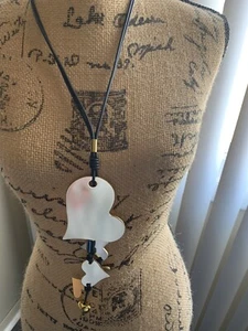 Women’s Long Gold Heart Necklace - Picture 1 of 3