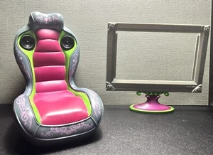 Barbie Mattel Glam Gaming Chair And TV Set Accessories Dollhouse Furniture 2008 - Picture 1 of 10