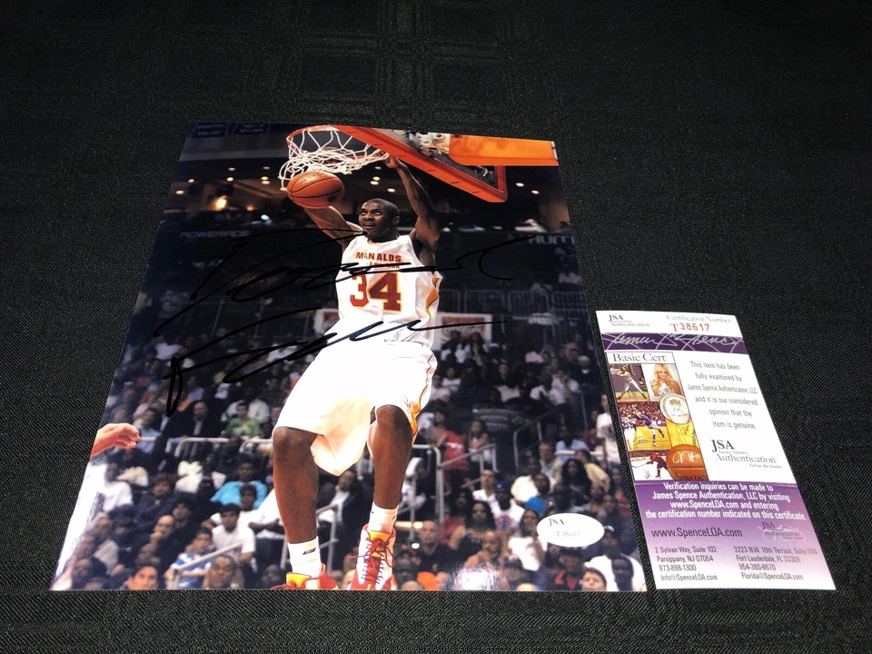 FOTO 8X10 AUTOGRAFIADA FIRMADA POR DERRICK FAVORS UTAH JAZZ CON CERTIFICADO DE AUTENTICIDAD JSA TODO AMERICANO Foto 1 de 1