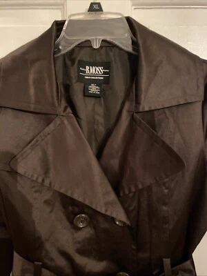 TRINCHERA CLÁSICA DOBLE BOTONADURA B. MOSS para mujer talla MEDIANA con botones y cinturón Foto 1 de 4