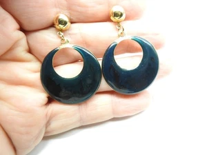 Dark Teal Enamel Gold Tone Metal Hoop Dangle Pierced Earrings Vintage - Picture 1 of 4