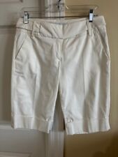 Fairly women's ivory, cuffed bermuda shorts, bought in Paris,made in Italy, sz42