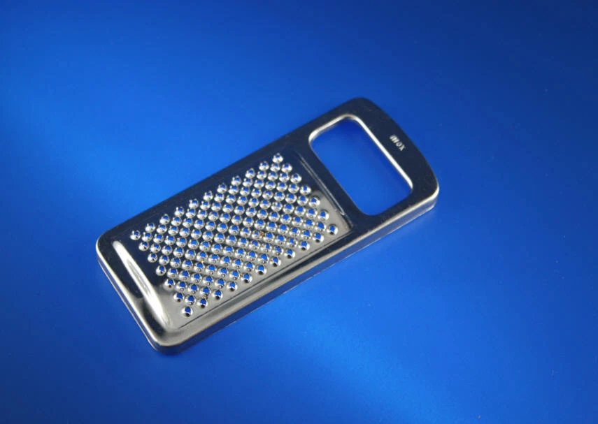 MUSKATREIBE ZITRONENREIBE MUSKAT KÄSE REIBE MINI GRATER NUTMEG MUSCADE RAPE INOX - Bild 1 von 1