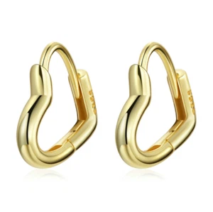 Women Girl 18K Gold Plated Plain Polish Heart Shape Huggie Hoop Earrings TH1 - Picture 1 of 4