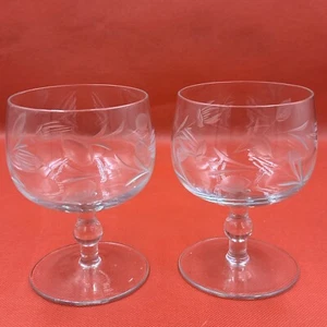 Goblets Etched Floral Design Glass Cocktails - Picture 1 of 5