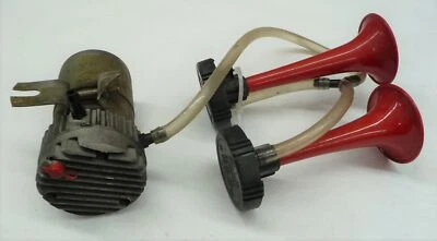 Ferrari Lamborghini Maserati Fiamm Dual Air Horn 12V MC/2 Tipo Serie "2000" OEM - Image 1 of 4