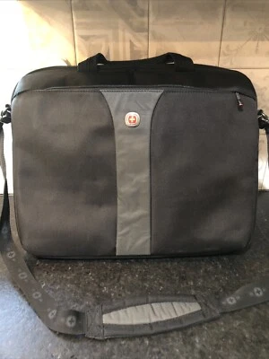 Wenger Legacy 17" Laptop Bolso Maletín Funda (WA-7444-14) Foto 1 de 4