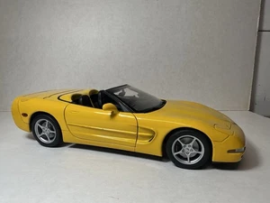 UT Models Chevrolet Corvette C5 Convertible Yellow 1:18 Diecast (READ) - Picture 1 of 19
