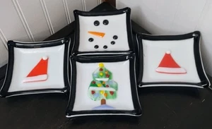 Christmas 4.5" Square Appetizer /Dessert Plates Ceramic Set Of Four Artist Signd - Picture 1 of 7