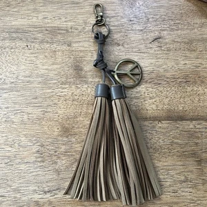 Keychain Bag Charm Long Faux Leather Tassel Brass Tone Peace Medallion Key Fob - Picture 1 of 12